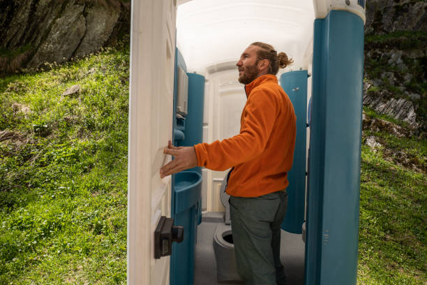 Porta potty delivery and setup in Port Washington, NY